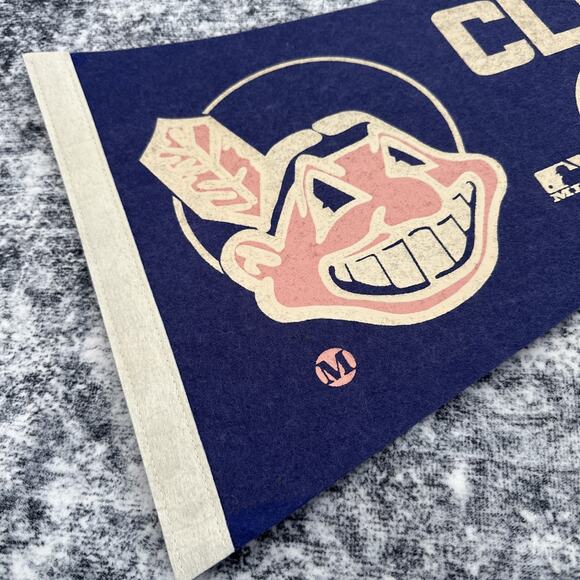 Cleveland Indians Vintage 30" Pennant MLB Baseball Felt Full Size Blue 1960s - Picture 2 of 8